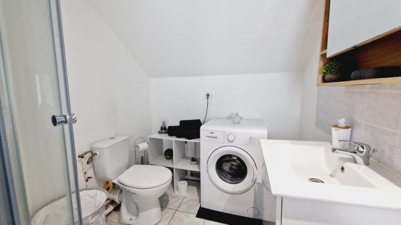 Appartement J.mo - - Calme - Idéal Couple - Déplacement Pro